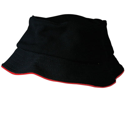 Pique mesh with sandwich trim bucket hat